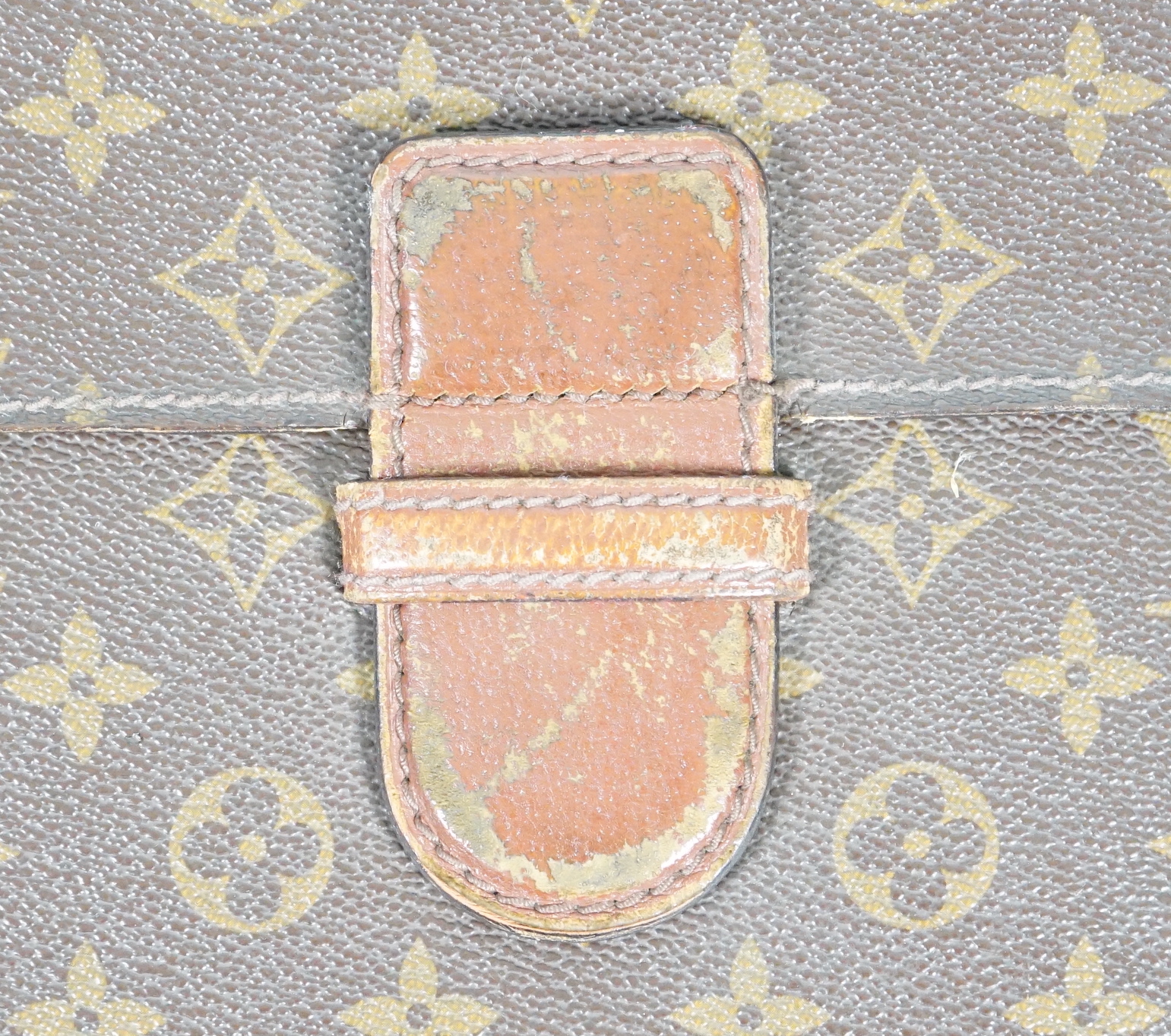 A Louis Vuitton Monogram canvas Posh Ministre briefcase, width 37.5cm, height 29cm, depth 3cm
